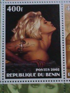 ​BENIN STAMP:2002 DREW POSADA MNH STAMP SHEET.