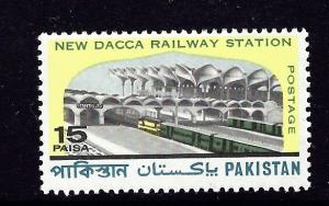 Pakistan 241 MNH 1969 Dacca Railway Station