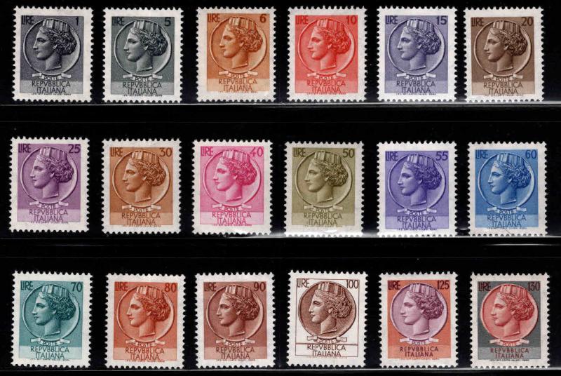 Italy Scott 998A-R Italia MNH** 16x20 mm small size Italia short set