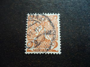 Stamps - Netherlands - Scott# 114 - Used Part Set of 1 Stamp