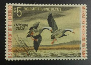 MOMEN: US STAMPS #RW39 DUCK MINT OG NH LOT #53546