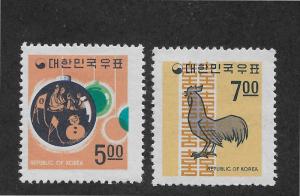 Korea Scott # 628-629 VF mint hinged,Sc 629 MNH**,scv $19 see pic !