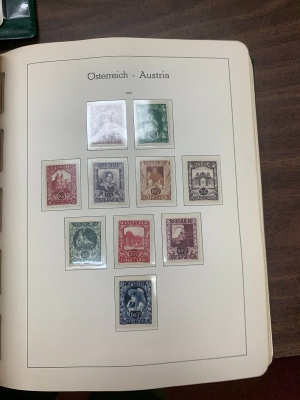 AUSTRIA – MODERN MINT COLLECTION 1945-1990S IN THREE VOLUMES – 423843