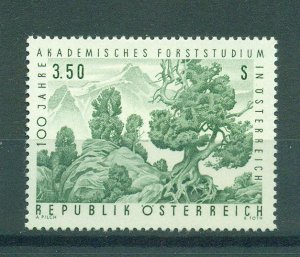 Austria sc# 802 mh cat value $.55