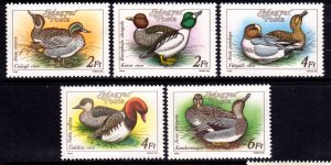 Hungary 1988 Ducks Complete Mint MNH Set SC 3136-3140