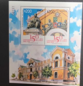 O) 1992 CHILE, UNIVERSITY OF CHILE, STATUE, COAT OF ARMS, FACADE OF BUILDING, XF