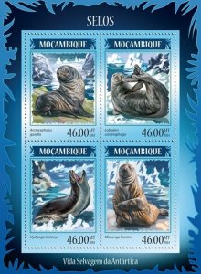 MOZAMBIQUE - 2014 - Seals - Perf 4v Sheet - Mint Never Hinged