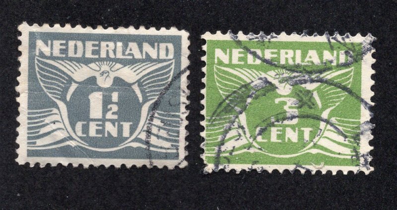 Netherlands 1927-35 1 1/2c gray & 3c yellow green Gull, Scott 167, 170 used
