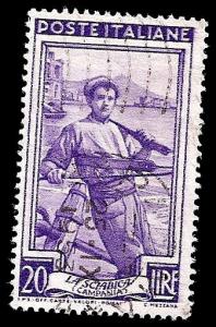 USED BOX WORLD WIDE 264