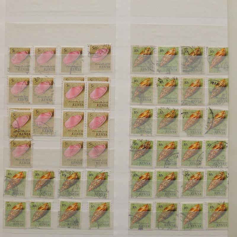 YS-I735 SHELLS - Kenya, Block Of 4, Great Selection Of Stamps MIXED