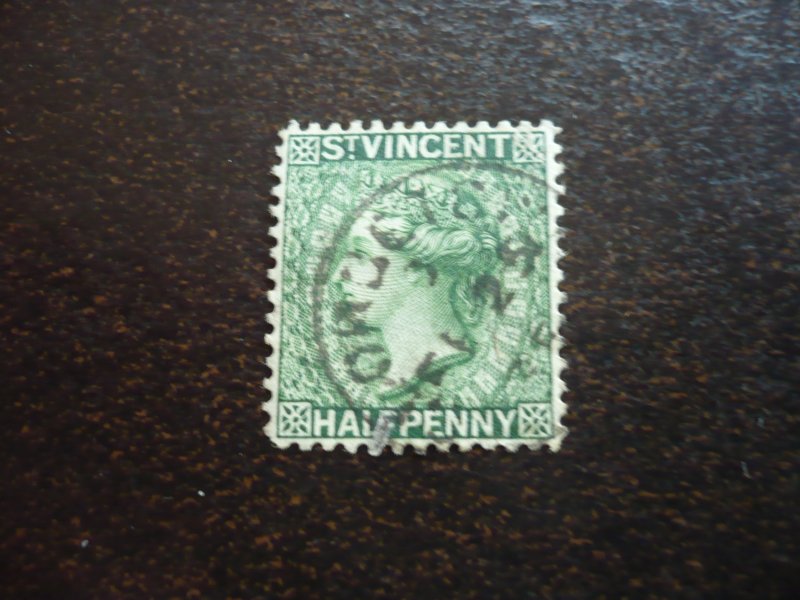 Stamps - St. Vincent - Scott# 35 - Used Part Set of 1 Stamp