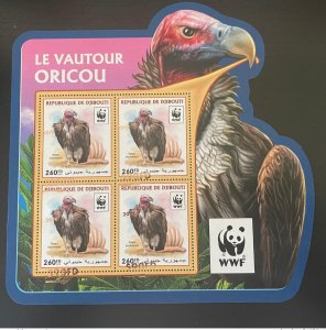 2016/2019 Djibouti ERROR DISPLACED OVERPRINT Wildlife Vulture Vulture Panda WWF-