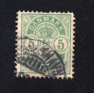 Denmark 1895 5o green Arms, Scott 43 used, value = 75c
