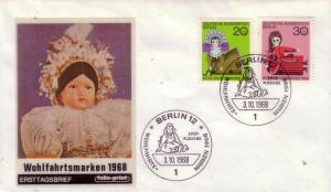  Berlin FDC Sc# 9NB58 9NB59 Doll Type L22