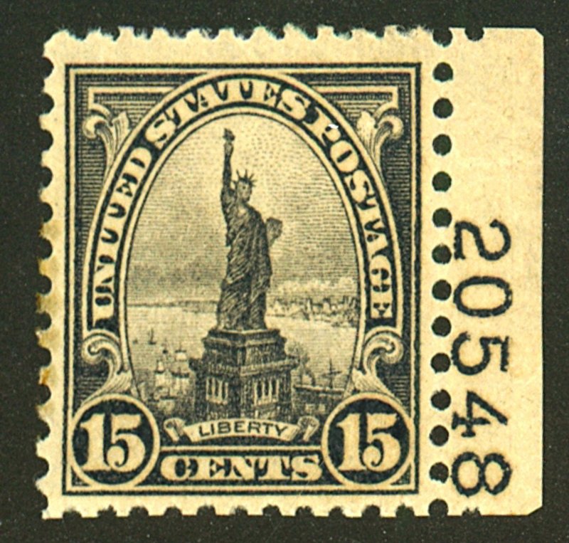 U.S. #696 MINT PL# SINGLE OG NH