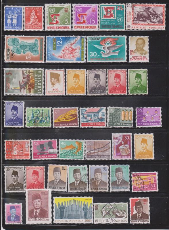 INDONESIA - Collection Of Mostly Mint Hinged  Issues - CV Over $100.00