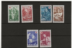 France 1969-71 Red Cross sets sg.1853-4, 1902-3, 1942-5  MNH