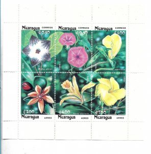 NICARAGUA 1985 FLOWERS MINIATURE SHEET MINT NEVER HINGED SCOTT 1459A