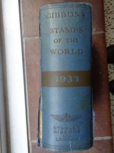 1933 Stanley Gibbons vintage Stamp Catalogue