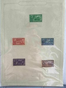 New Zealand   mounted mint stamp page R29184