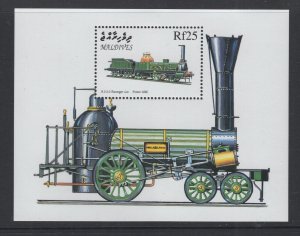 Maldives Islands  #2402  (1999 Train sheet) VFMNH CV $5.00