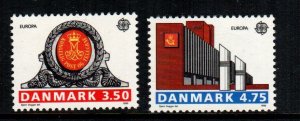 Denmark  914 - 915  MNH cat $ 3.00