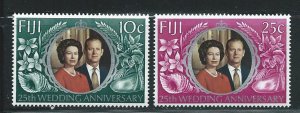 Fiji 328-9 1972 Silver Wedding set MNH