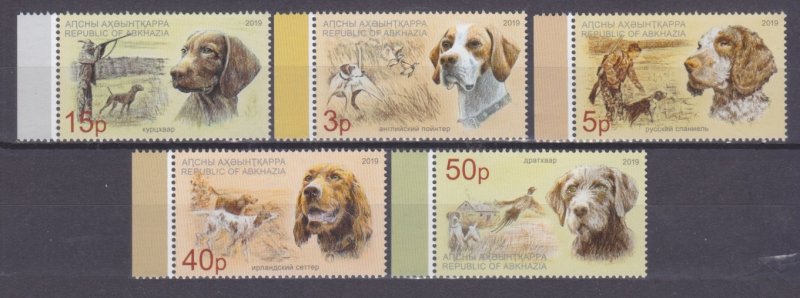 2019 Abkhazia Republic 983-987 Dogs 10,00 €