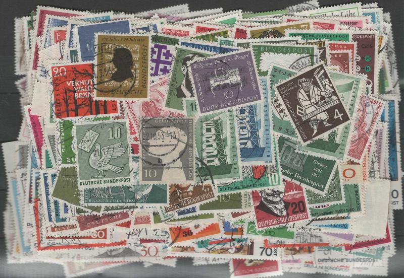 Germany Bund - Lot of 550 commemorative stamps (Z535), off paper, high cat value