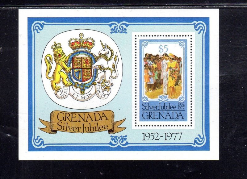 GRENADA #793 REIGN OF QEII 25TH ANNIV. MINT VF NH O.G S/S cc