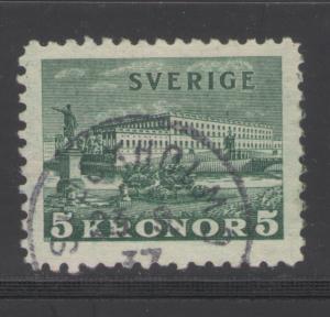 Sweden 1931 Royal Palace at Stockholm Scott # 229 Used