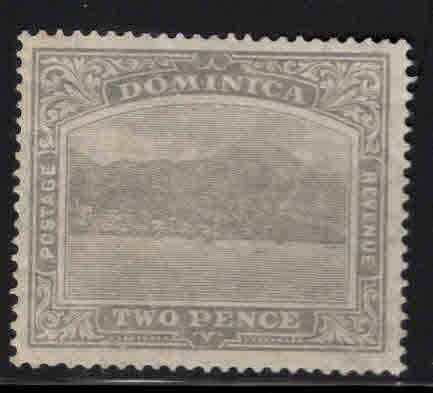 DOMINICA Scott 59 MH*