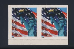 3966  MNH pair from booklet