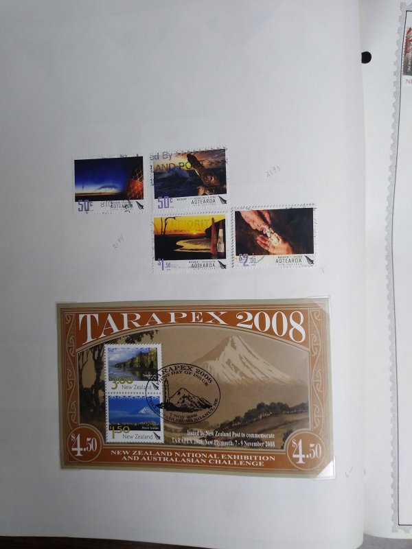 collection on pages New Zealand 2008 IG: CV $110