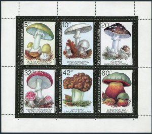 Bulgaria 3597-3602a sheet,MNH.Michel 3886-3891 klb. Mushrooms 1990.