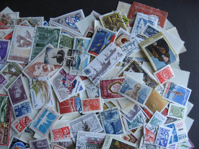 Russia about 1000 interesting all ages mixture (duplicates, mixed condition)