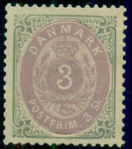 DENMARK #17 (21) 3sk bicolor, og, LH, XF, Scott $100.00