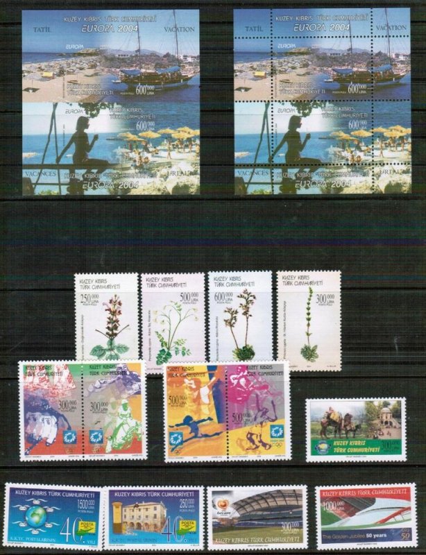 2004 UNMOUNTED MINT YEARLY  SET TURKISH CYPRUS
