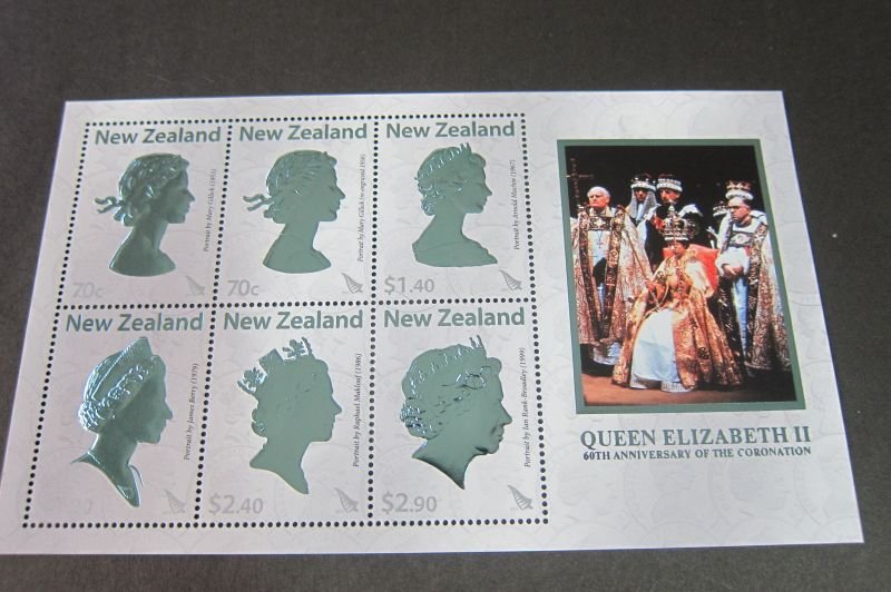 New Zealand 2013 Sc 2466a QEII MS MNH