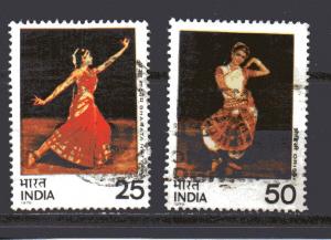 India 692-693 used