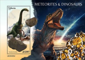 LIBERIA- 2023 - Dinosaurs - Perf Souv Sheet - Mint Never Hinged