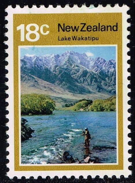 New Zealand #509 Lake Wakatipu; Unused (2.25) (2Stars)