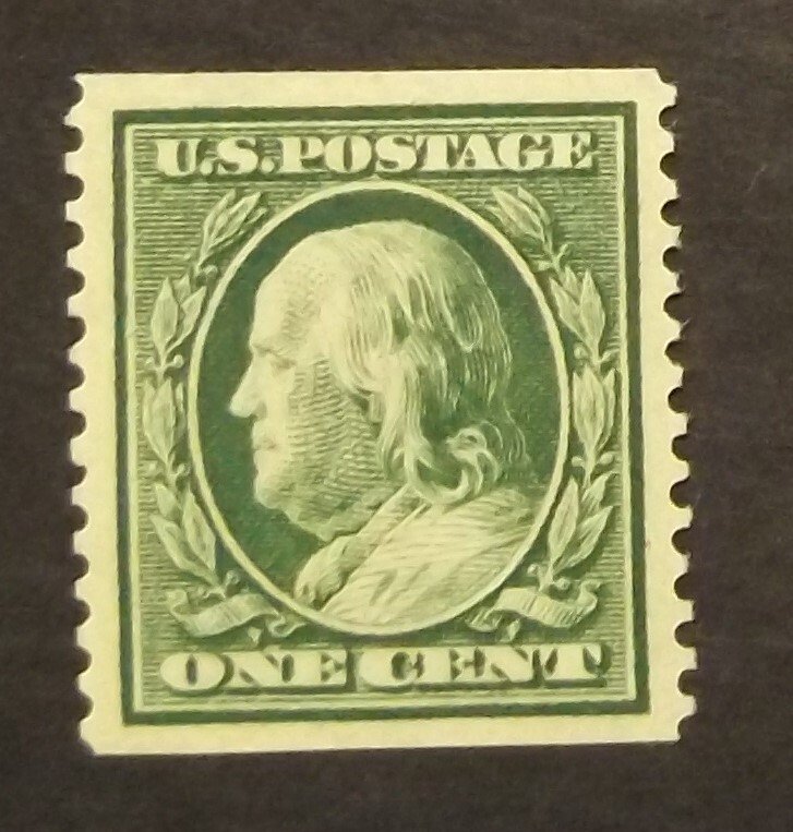 # 352, 1c Franklin, green perf. 12 vert. MNH, 1909 (8294)