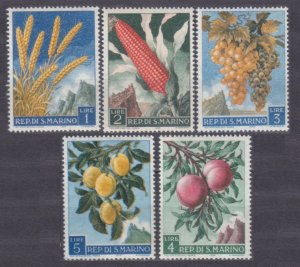 1958 San Marino 594-598 MLH Fruit