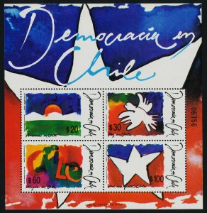 Chile 889a MNH Democracy, Dove