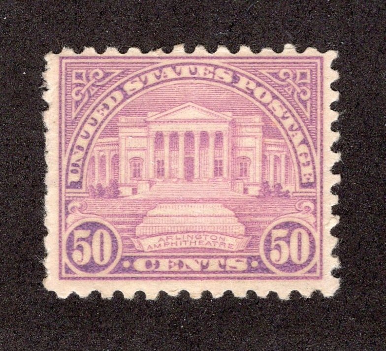 US #701 Fifty Cent Lincoln Memorial *Minor Fault* ~jm-0414