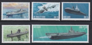 3373-77 Submarines MNH