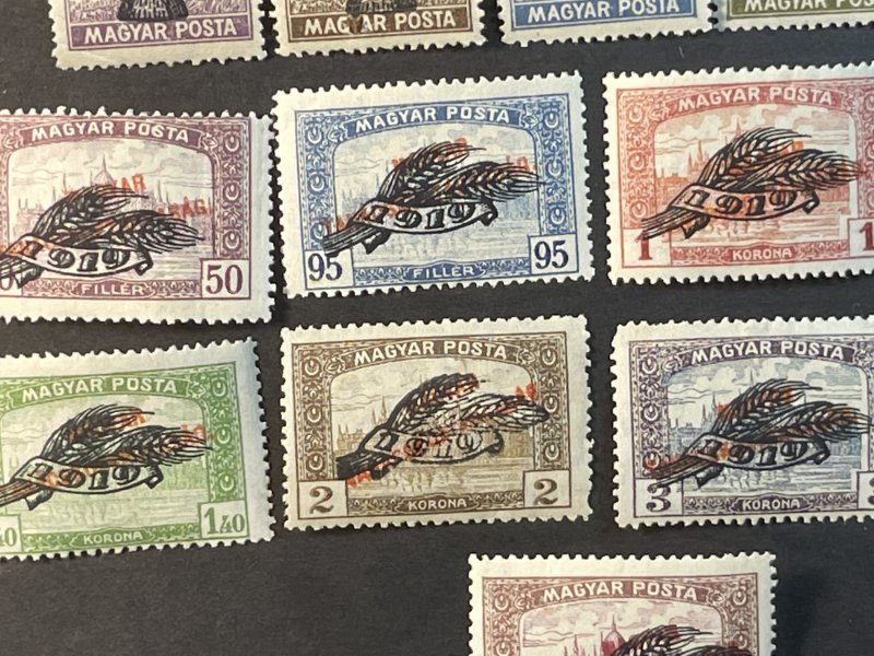 HUNGARY # 311-330--MINT/HINGED----COMPLETE SET----1920