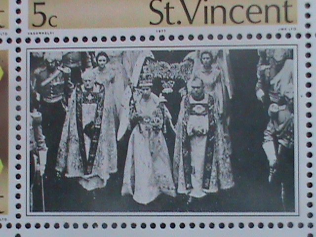 ​ST. VINCENT-1977 SC#487- SILVER JUBILEE OF QUEEN ELIZABETH II- MNH SHEET-VF