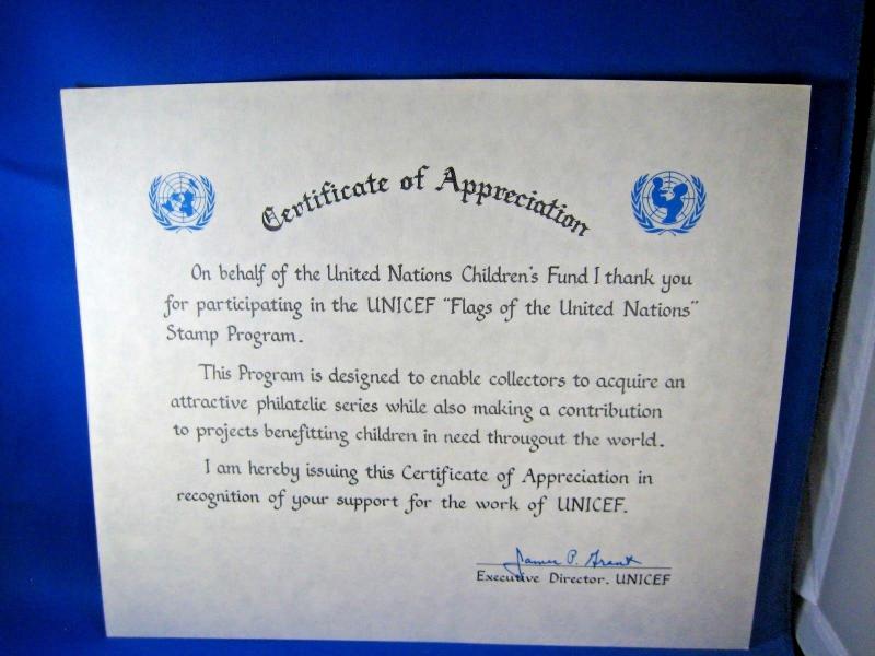 UNICEF 1980 FLAG SERIES FDC ALBUM WITH FDCs & 5 FULL PANES  MNH    (brig)